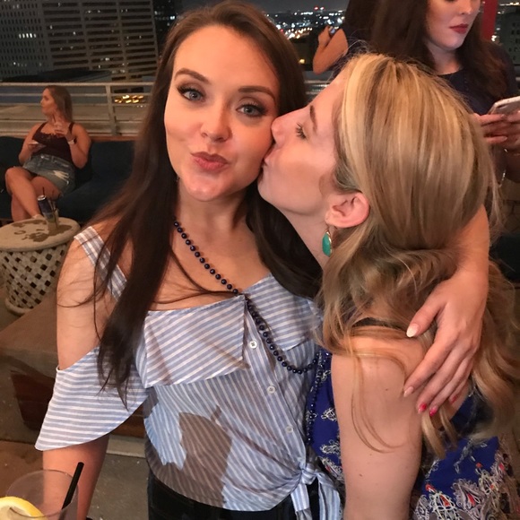 Meet your Posher, Rachel - Picture 6 of 6